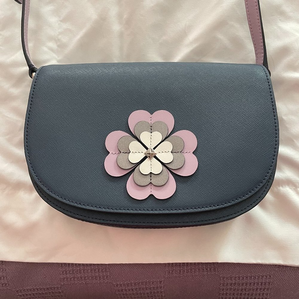 Kate Spade Reilly Spade Flower Applique Crossbody with flap closure